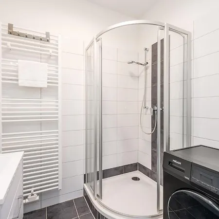 Martina Peaks & Sun - By Mynests * Haus im Ennstal